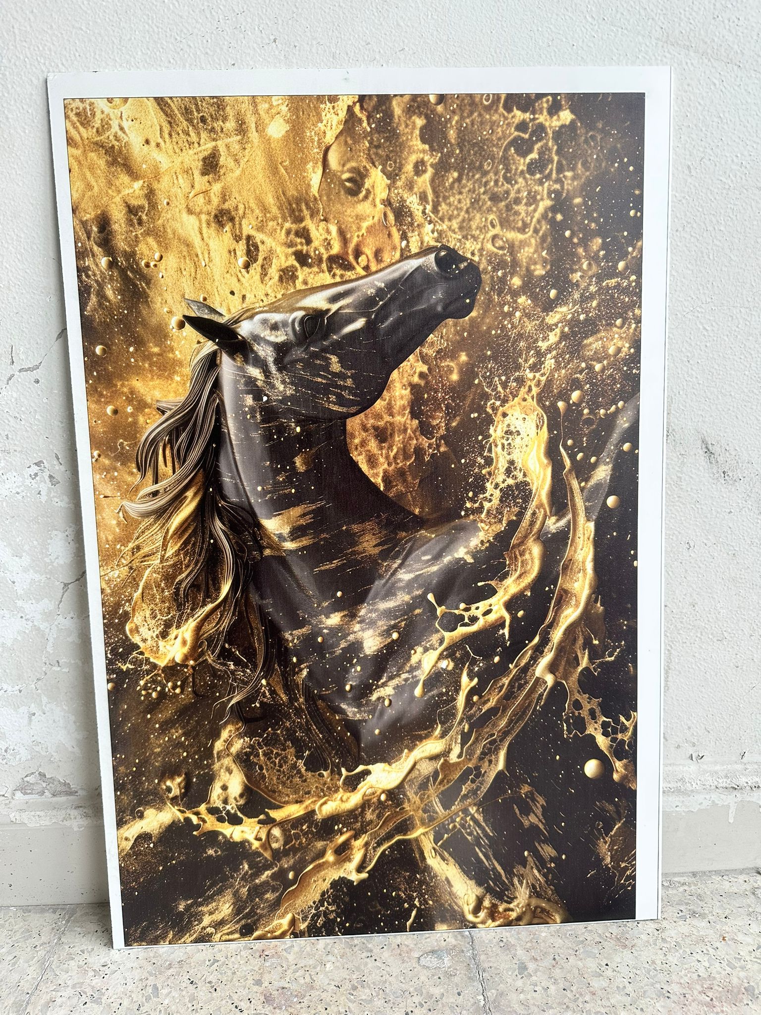 Altın Sıçramalı At Tablosu - Premium Duvar Sanatı